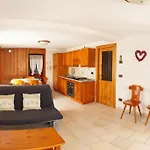 Farm stay Au Jardin Fleuri *